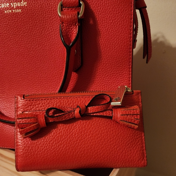 Kate Spade Crossbody and Wallet - Picture 6 of 7
